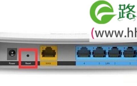 按住Reset按钮，把TL-WDR5600恢复出厂设置