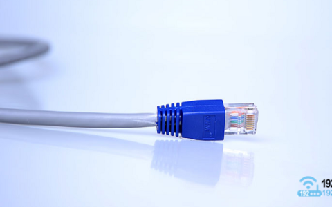 准备网线，用来连接电脑、路由器、猫