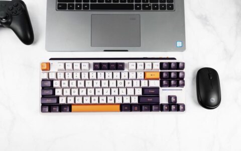 笔记本电脑配什么键盘(笔记本电脑用什么键盘)