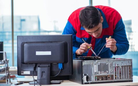 启动时发出滴滴的报警声(开机发出滴滴滴警报声)