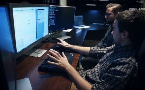 如何简单黑入电脑(如何黑电脑)