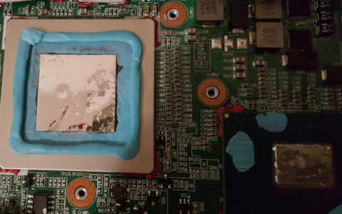 重则烧毁电脑主板(烧坏电脑主板)