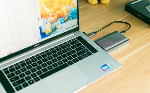 我DIY了双盘移动硬盘(DIY移动硬盘)