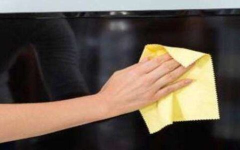 电脑屏幕有灰尘(电脑屏幕有灰尘怎么清理)