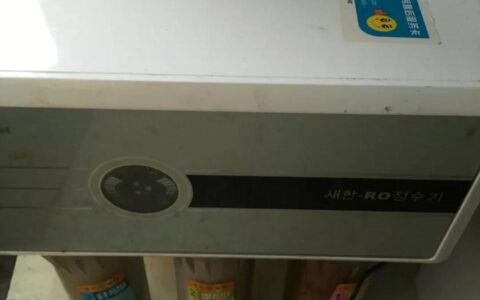 电脑版频闪原来是变压器坏了(电脑版频闪原来是变压器坏了怎么办)