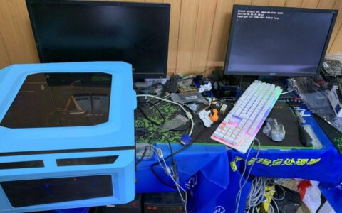 电脑黑白屏交替(电脑黑白屏交替怎么办)