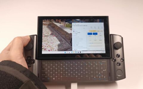 这是电脑还是掌机(这是电脑还是掌机英语)