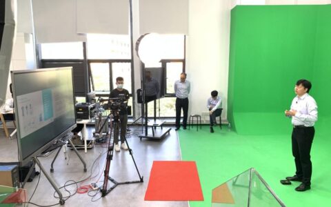 虚拟直播背景怎么做(直播虚拟背景怎么弄)